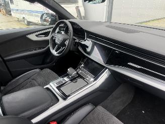 Audi Q8 55TFSI e QUATTRO S-LINE LUCHTVERING - CAMERA - KEYLESS picture 7