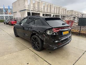 Audi Q8 55TFSI e QUATTRO S-LINE LUCHTVERING - CAMERA - KEYLESS picture 4