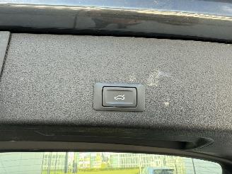 Audi E-tron 50 Quatro Launch Edition Plus 71 kWh PANO-LEDER-NAVI-PDC picture 12