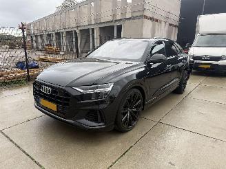 uszkodzony samochody osobowe Audi Q8 55 TFSI e QUATRO S-LINE LUCHTVERING-CAMERA-KEYLESS 2021/7