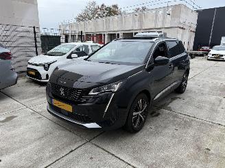 Schadeauto Peugeot 5008 1.2 PureTech GT PANO - 7PERSOONS - CAMERA - ACC 2021/10