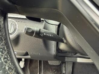 Mercedes E-klasse 220 d BleuTEC -AUTOMAAT-LEDER-NAVI-SCHUIFDAK picture 14