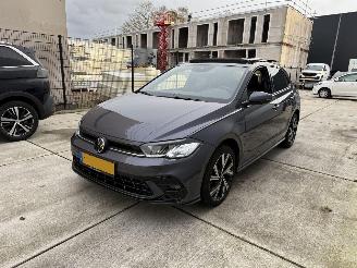 Damaged car Volkswagen Polo 1.0 TSI R-LINE AUTOMAAT-PANO-CLIMA 2022/4