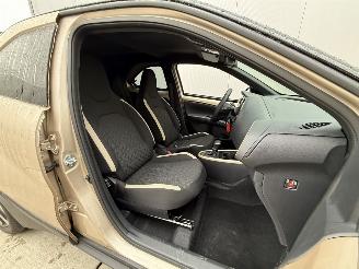 Toyota Aygo X  1.0 vvt Pulse 53 kw AUTOMAAT-NAVI-CAMERA picture 10