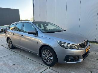 Avarii autoturisme Peugeot 308 1.2 PureTech GT AUTOMAAT-GLAZENDAK-NAVI-CAMERA 2020/8