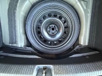 Volkswagen Taigo 1.0 TSI Life Business PANO - CAMERA - NAVI picture 11