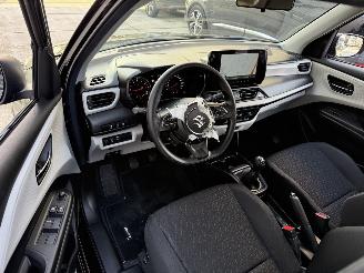 Suzuki Swift 1.2 Copmfort Smart HYBRID-NAVI-CAMERA-PDV picture 3