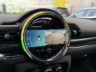 Mini Clubman 1.5 Cooper Business Edition PANO - KEYLESS - LED picture 21