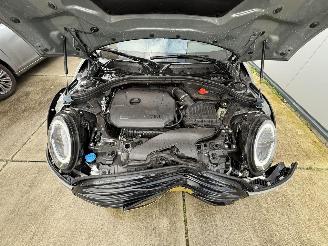 Mini Clubman 1.5 Cooper Business Edition PANO - KEYLESS - LED picture 15