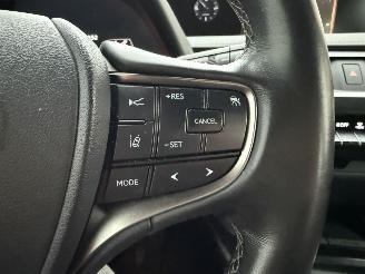 Lexus UX 250h HYBRID CAMERA - KEYLESS - ACC picture 19