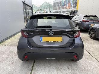 Toyota Yaris 1.5 HYBRID 141 PK-NAVI-PDC-CAMERA picture 7
