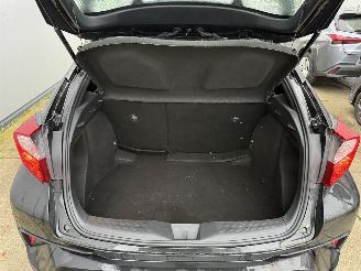 Toyota CH-R 1.8 Hybrid Active 98PK - CAMERA - CLIMA - LED picture 10