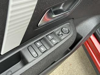 Citroën C4 1.2 HYBRID 136 Buss  AUTOMAAT -CAMERA-NAVI-CLIMA picture 14