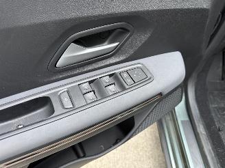 Dacia Sandero 1.1 TCE 110 Extreme -NAVI-PDC picture 12