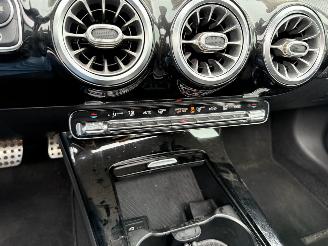 Mercedes A-klasse 180 PREMIUM PLUS AMG PANO-SFEER VERL-MEMORY STOELEN picture 17