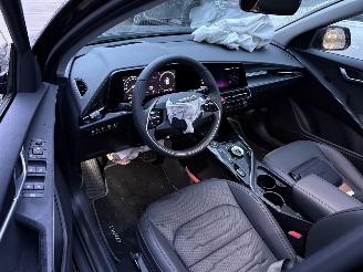 Kia Niro 1.6 GDI HYBRID DYNAMIC LINE-SCHUIFDAK-CAMERA-NAVI-HUD picture 3