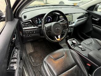 Kia e-Niro ExecutiveLine 64 kWh-NAVI-CAMERA-PDC picture 3