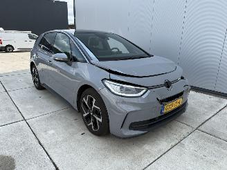 Voiture accidenté Volkswagen ID.3 77 KW Pro Oranje 231 PK-CAMERA-NAVI-ACTIRADIUS 431 KM 2024/9
