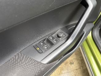 Volkswagen Taigo 1.0 TSI Life LED - NAVI - ACC - PDC picture 15