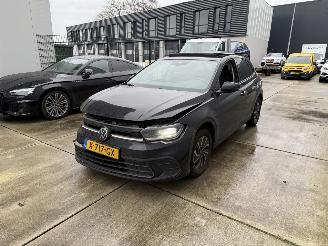 Voiture accidenté Volkswagen Polo 1.0 TSI Life Business IQ-LIGHT - NAVI - CLIMA - ACC - PDC 2023/11