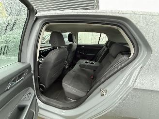 Volkswagen Golf 1.4 eHybrid PHEV STYLE 204PK - NAVI - IQ LIGHT - PDC picture 10