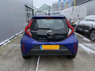 Toyota Aygo X 1.0 VVT-i MT PLAY -AIRCO-PDC picture 8
