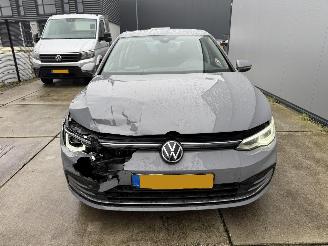Volkswagen Golf 1.4 eHYBRID PHEV STYLE 204 PK0NAVI-IQ LICHT-PDC picture 13