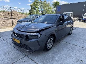 Damaged car Opel Astra 1.2 Turbo Edition NAVI-PDC-CAMERA 2024/12