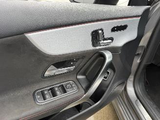 Mercedes A-klasse A250e Business Solution AMG Limited PANO - SFEER - LED picture 16