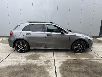 Mercedes A-klasse A250e Business Solution AMG Limited PANO - SFEER - LED picture 7