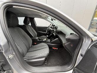 Peugeot 208 1.2 PureTech Allure Pack -NAVI-PDC-CAMERA picture 11