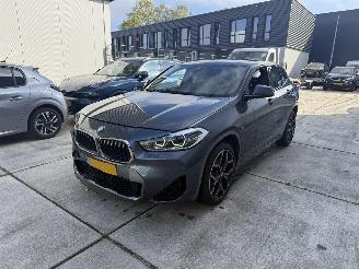 Voiture accidenté BMW X2 sDrive 18i HIGH EXECUTIVE-AUTOMAAT-NAVI-PDC 2021/1