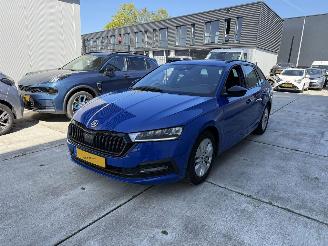 uszkodzony samochody osobowe Skoda Octavia 1.0 TSI Sport Business -CRUISE-PDC-NAVI 2023/2