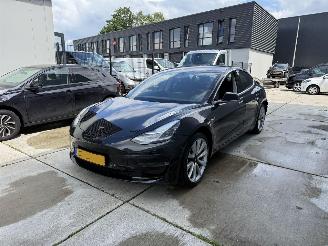 skadebil auto Tesla Model 3 LONG RANGE AWD 75 kWh -LEDER-CAMERA-GLAZENDAK-550 KM ACTIERADIUS 2019/3