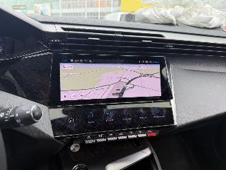Peugeot 308 1.6 HYBRID 180 Allure Pack Business -CAMERA-NAVI-PDC-CLIMA picture 18