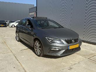 Seat Leon ST 1.4 EcoTSI FR Connect PANO - CAMERA - NAVI picture 2