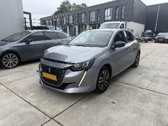 Coche accidentado Peugeot 208 1.2 PureTech Allure Pack AUTOMAAT - NIEUWE DISTRIBUTIE - NAVI - CAMERA - LED 2022/7