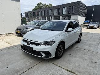 skadebil auto Volkswagen Polo 1.0tsi LIFE NAVI - CAMERA - PDC 2024/7