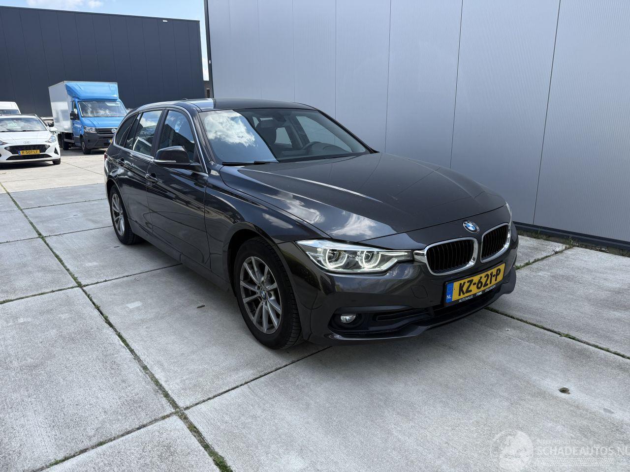 BMW 3-serie 318i Centennial Executive NAVI - CLIMA - PDC