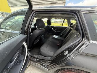 BMW 3-serie 318i Centennial Executive NAVI - CLIMA - PDC picture 9