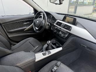 BMW 3-serie 318i Centennial Executive NAVI - CLIMA - PDC picture 6