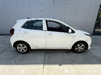 Kia Picanto 1.0 DPI DYNAMIC LINE - NAVI - CAMERA - CRUISE picture 7