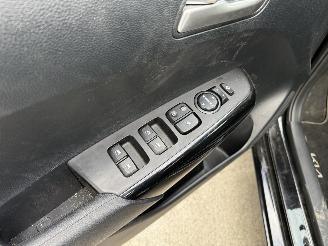 Kia Picanto 1.0 DPI DYNAMIC PLUS LINE - CAMERA - NAVI - AIRCO picture 16