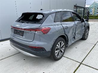 Audi Q4 35 e-TRON S-LINE 125 KW - 55 kWh -NAVI-LEDER-CAMERA picture 5