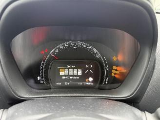 Toyota Aygo X- 1.0 VVT-i MT First CLIMA-CAMERA-CRUISE picture 15