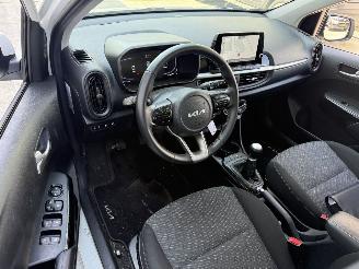 Kia Picanto 1.0 DPI DYNAMIC LINE CRUISE-CAMERA-NAVI picture 3