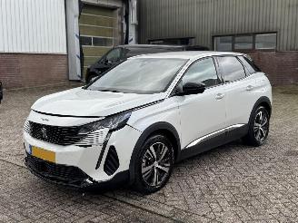 Auto incidentate Peugeot 3008 1.6 Hybrid 225 Allure Pack Business 2023/11