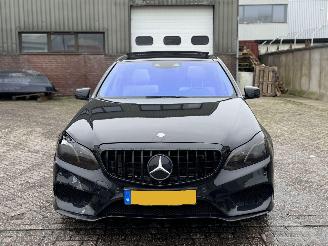 Mercedes E-klasse 220D 170Pk AMG Pakket Pano Harman Kardon picture 2