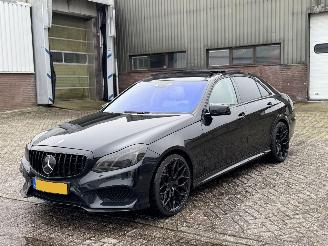 krockskadad bil auto Mercedes E-klasse 220D 170Pk AMG Pakket Pano Harman Kardon 2014/3