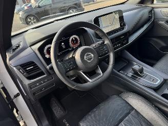 Nissan Qashqai 1.3 MHEV Automaat Xtronic Bussines Executive Bose Glasdak Head-Up 360Camera picture 9